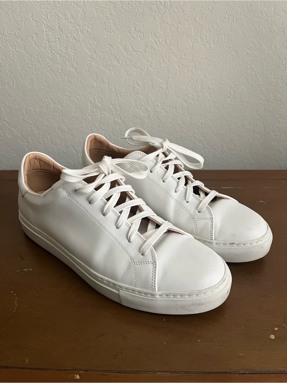 Margaux 42.5 11.5 Women’s White Leather Low Top Sneakers